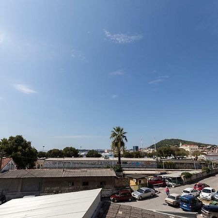 Apinelo Port Rooms Сплит Екстериор снимка